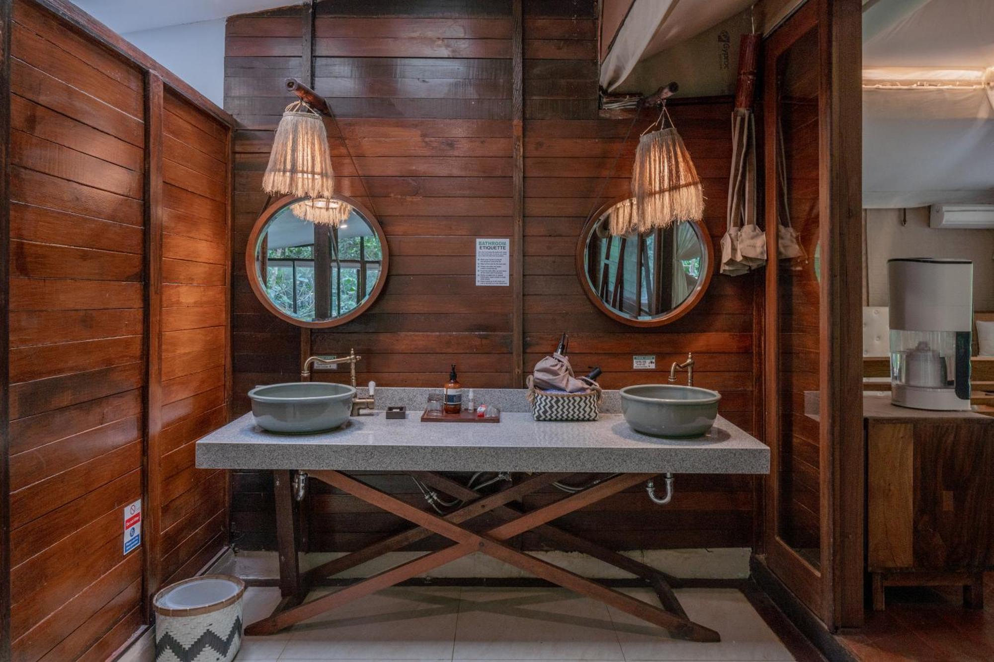 Отель Galalima Glamping By Agata Meliling Номер фото